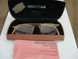 Eyeglasses Antique Metal Rimmed,  Case & Cloth,  Sioux City Iowa Optical