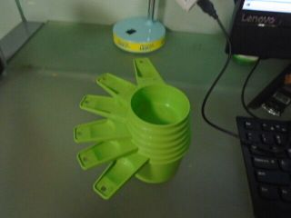 Vintage 6 Piece Lime Green Tupperware Measuring Cups