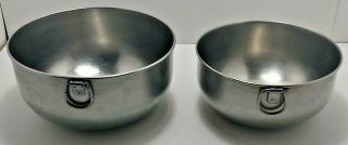 Set Of (2) Vintage Matching Flat Bottom Stainless Steel Mixing Bowls: 8 " & 7.  25 "