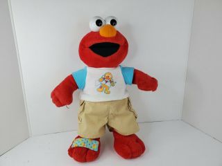 Sesame Street 2004 Mattel Fisher Price - It ' s Check Up Time Talking Elmo Plush 2