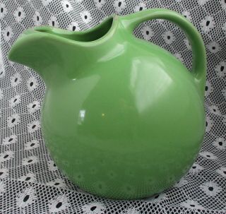 Vtg Hall China Green Kitchenware Tilt Pitcher Ball Jug With Ice Guard Spout