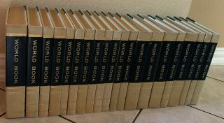 Vintage 1967 The World Book Encyclopedia Complete Set 20 Books A - Z