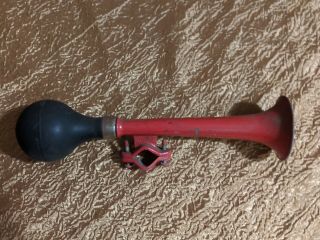 Vintage Yoder Mfg.  Co.  Los Angeles Bicycle Horn Bike Cycle 9 " Squeeze Bulb Horn