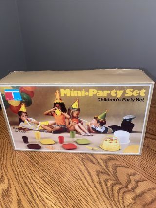 Vintage Tupperware Toys Mini Party Set 1980 Children Cake Taker Plates Tumblers