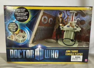 Doctor Who Character Options Junk Tardis Console Playset 5.  5 " Figure