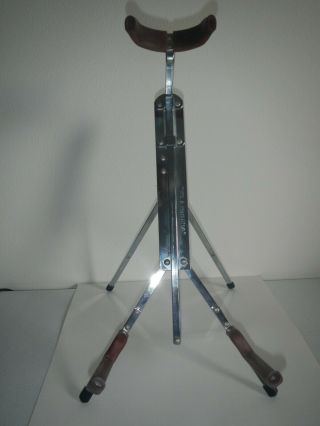 Vintage Guitar Stand / It 