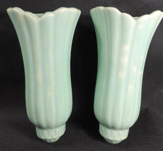 Pair Vintage Granny Green Pottery Wall Pockets Unmarked Mccoy Type
