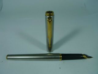 Vintage Parker Arrow Fountain Pen Metal Brushed Chrome Body Fine Point France