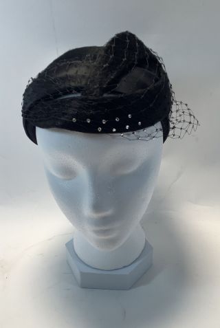 Vintage Schiaparelli Paris Designer Hat Black With Netting