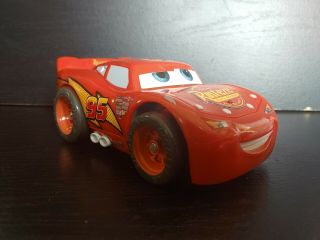 2005 Mattel Disney Pixar Cars Shake N Go Lightning Mcqueen