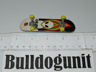 Authentic Tech Deck Grant Taylor Skateboard Skating Toy Spin Fingerboard Alien