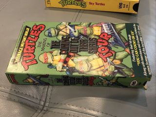 2 VHS Teenage Mutant Ninja Turtles MAKING COMING OUT SHELLS TOUR & SKY TURTLES 2