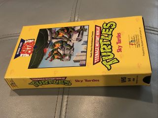 2 VHS Teenage Mutant Ninja Turtles MAKING COMING OUT SHELLS TOUR & SKY TURTLES 3