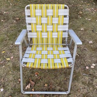 Vintage Aluminum Yellow/white Folding Lawn Chair Beach Chair