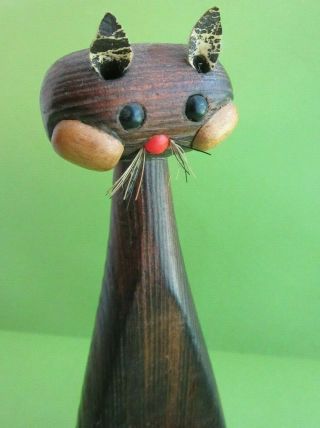 Vintage Mid - Century Modern Wooden Cat Figurine Toothpick Match Stick Holder