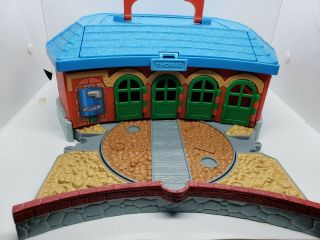 Thomas & Friends Train Station Depot Roundhouse Take Along N Play Tidmouth Shed