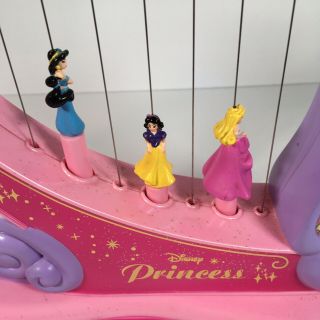 Disney Princess Music & Magic Dance N’ Spin Musical Harp Toy Quest 3