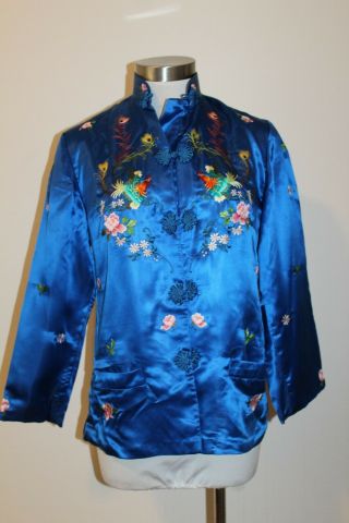 Vintage 1980s Asian Red Cloud Embroidered Blue Silk Kimono Jacket Sz.  S/m