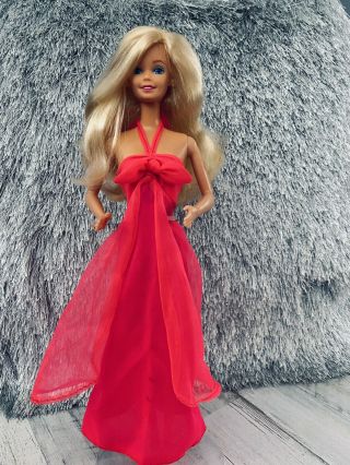 Vintage Magic Moves Barbie 1985 Wearing Superstar Barbie Era Best Buy Gown 9962