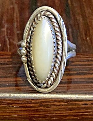Vintage Navajo Sterling Silver 1 1/8 " Braided Mother Of Pearl Ring Size 7,  5.  2g