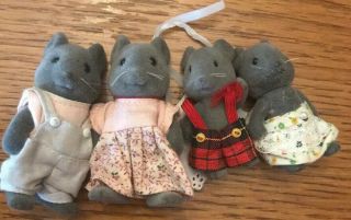 4 Vtg Sylvanian Families Calico Critters The Thistlethorn Gray Mice Family
