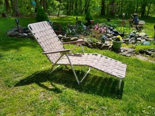 Vintage Aluminum Lounge Chaise Chair Patio Deck Pool Garden