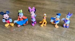 Disney Figures/cake Toppers: Mickey,  Minnie,  Donald,  Daisy,  Goofy,  Pluto