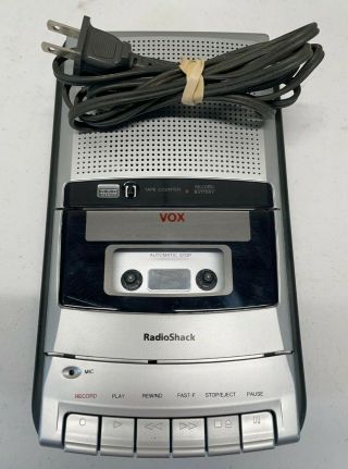 Vintage Radio Shack Ctr - 121 Portable Tape Cassette Player Recorder