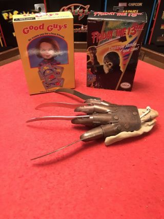 Neca Reel Toys Horror Figures Retro Jason Voorhees And Chucky With Freddy Glove