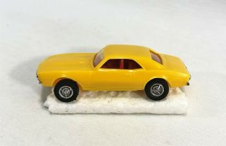 Vintage Mini Lindy 1968 Chevy Camaro Model Kit 9 Lindberg Yellow Nrmint