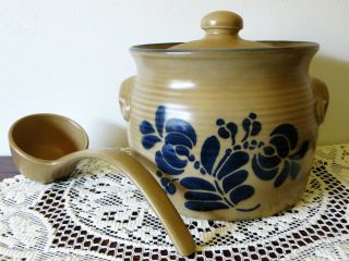 Vintage Pfaltzgraff " Folk Art " Soup Tureen Lid And Ladle.  Usa Stamp.  Blue Tan.