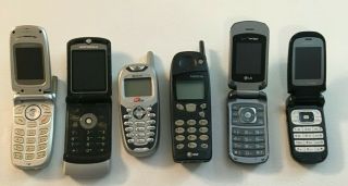 6 Vintage Cell Phones Flip Phones,  Others