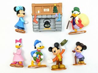 Disney Mickey ' s Christmas Carol Holiday Figurine Collector Set Mickey Mouse 2