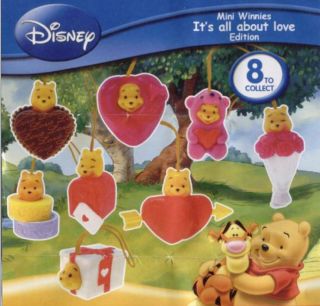 Winnie The Pooh Peek - A - Pooh Series 20 Mini Winnie Its All About Love Edition