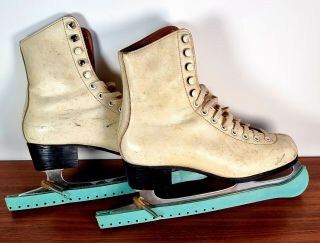 Vintage Fagan Leather Ice Skates | 1960s | Sharpened Blades | White | Size 5.  5