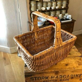 Vintage Traditional Wicker Shopping Basket – Kitchenalia – Great –