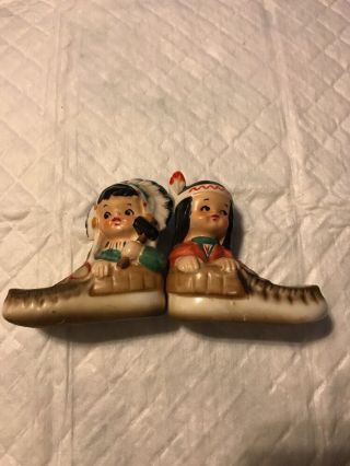 Vintage Indian Couple In Shoes Salt And Pepper Shakers Japan