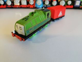 Thomas And Friends Motorised Trackmaster Gator With Boxcar