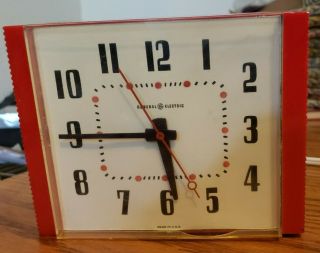 Vtg Red General Electric Ge Retro Kitchen Wall Clock Mid Century Modern
