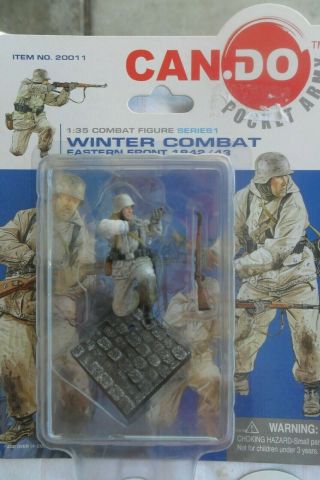 Cando Pocket Army 20011 - C 1:35 Winter Combat Eastern Front 1942/43 Rifleman