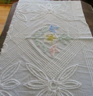 Vintage Flower Bouquet Chenille Bedspread Fabric 31 X 50