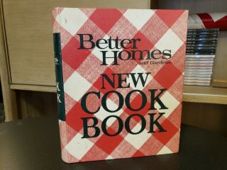 Vintage 1974 Better Homes & Gardens Cookbook 8th Edition 5 Ring Binder Book