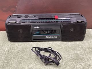 Vintage Sanyo M7024a Am/fm Stereo Cassette Tape Boom Box Recorder Player