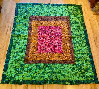 Vintage Hawaiian Floral Hand Knotted Patchwork Quilt Throw 58 " X 44 "