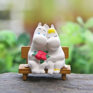 Mini Moomin Valley Couples Bench Modeling Action Figure Toys Cake Topper Gifts