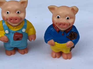 3 x vintage plastic toy figures of the 3 / Three Little Pigs by D.  E.  Ltd 3