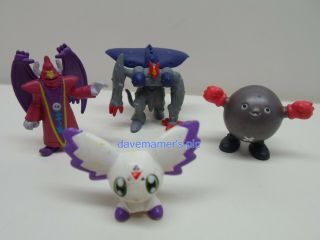 Digimon Bandai Mini Figure 1.  5 " Season 2 2001 Collectable Set 28 Kuramon