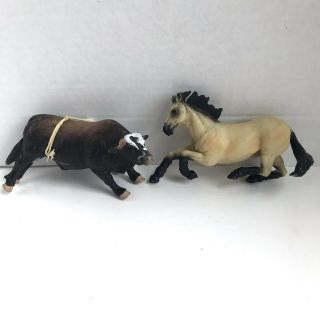 Big Country Farm Toys 1/20 Scale Bucking Bull Riding And Barrel Horse Rodeo Euc