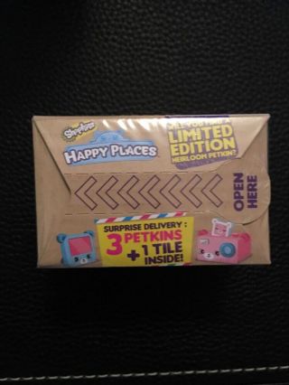 Shopkins | Happy Places Surprise Delivery Blind Box Bag Pack Tile | Petkins