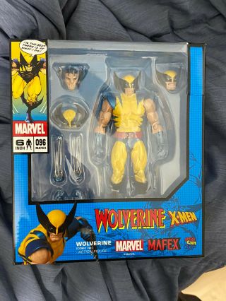 Medicom Toy Mafex No.  096 Wolverine Comic Version